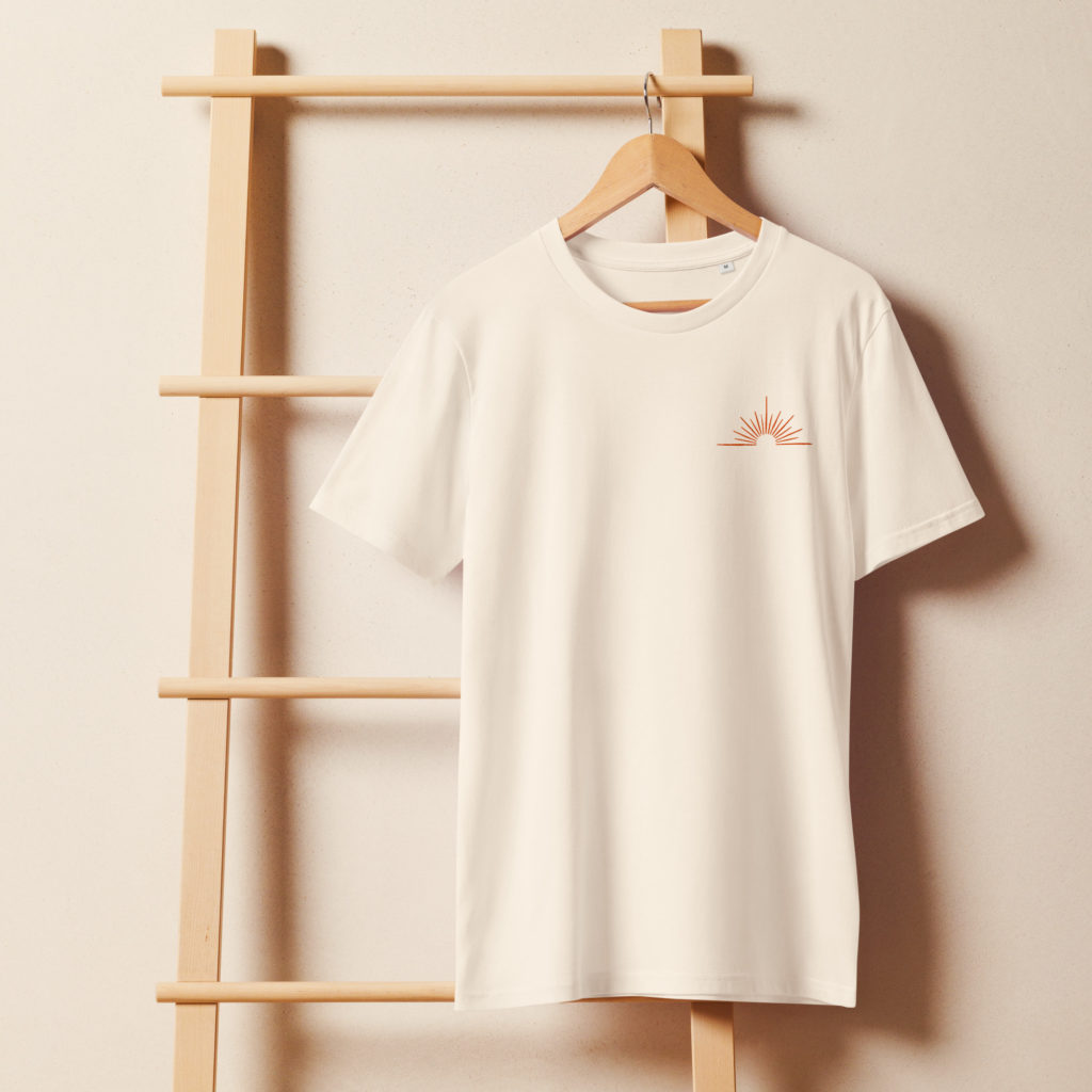 Soleora Basic - besticktes Bio Unisex T-Shirt