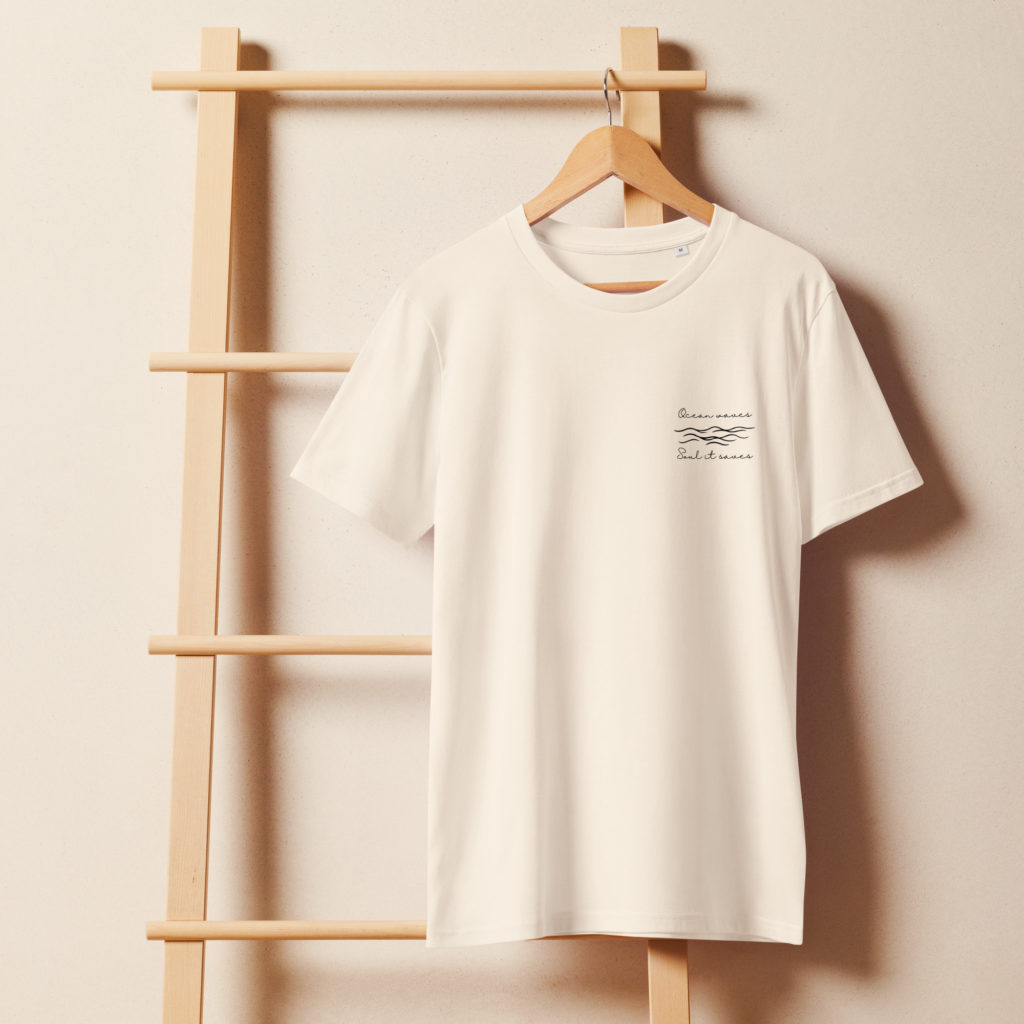 Ocean waves, Soul it saves - Unisex Bio-T-Shirt – Bild 5